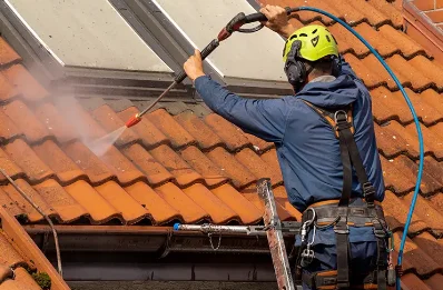 Démoussage et hydrofuge de toiture à Aumerval